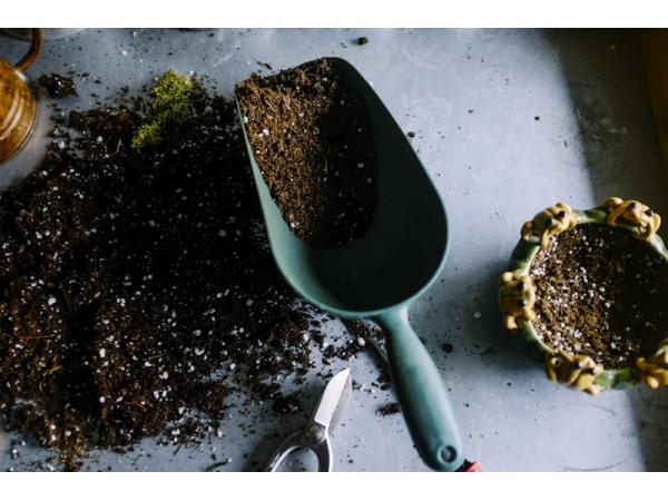 東莞工廠保潔外包全解析：降本增效的六大核心價(jià)值